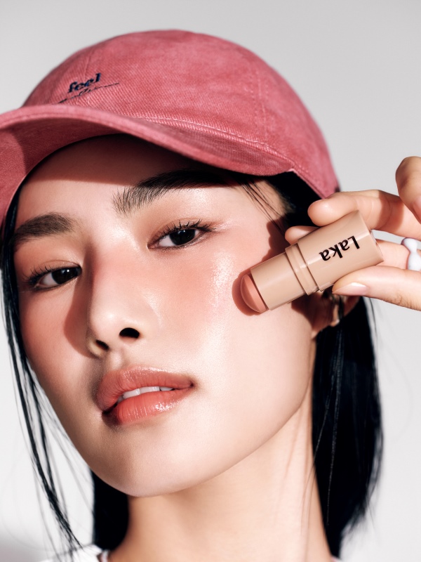 Laka モデル画像 01